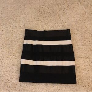 Short Pencil skirt